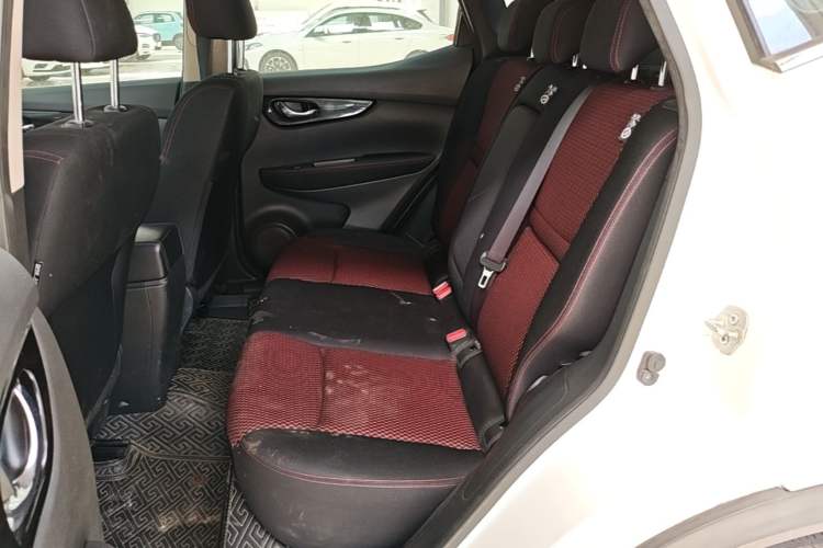 Used Nissan Qashqai 2016 2.0L CVT Elite Edition Left Rear Seat