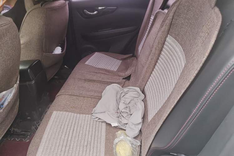 Used Nissan Qashqai 2016 2.0L CVT Leading Edition Left Rear Seat