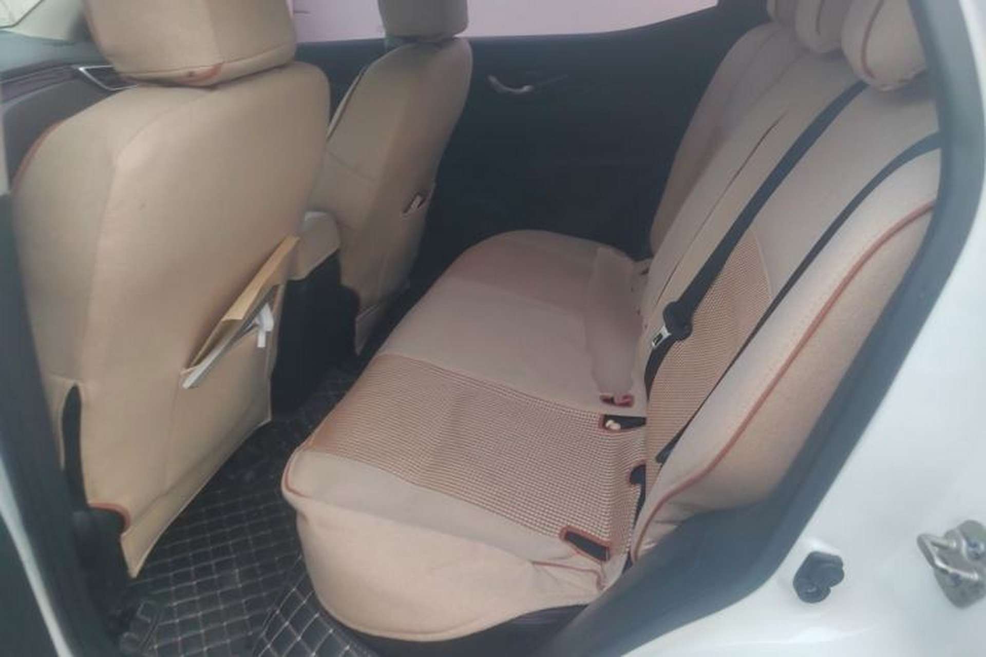 Used Nissan Qashqai 2016 2.0L CVT Leading Edition Left Rear Seat