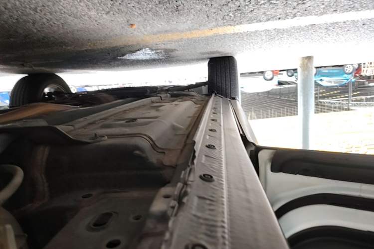 Used Nissan Qashqai 2016 2.0L CVT Elite Edition Left Side Sill