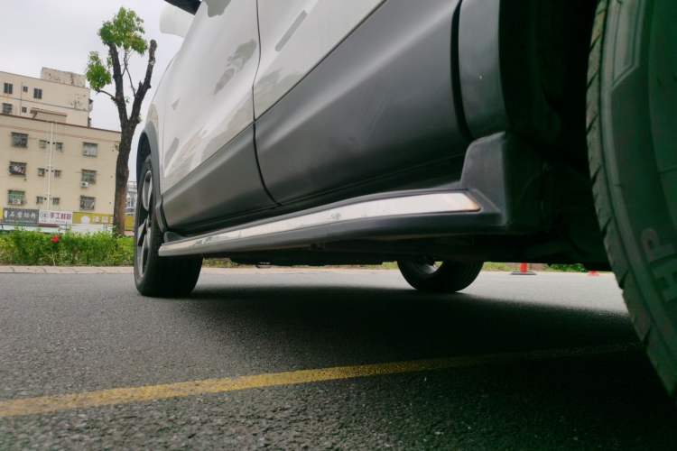 Used Nissan Qashqai 2016 2.0L CVT Flagship Edition Left Side Sill
