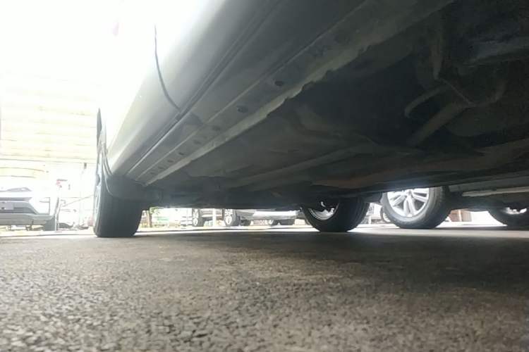 Used Nissan Qashqai 2016 2.0L CVT Elite Edition Left Side Sill