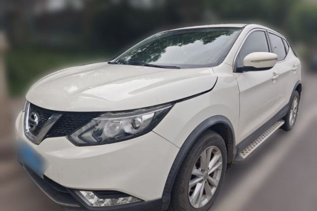 Ojetý Nissan Qashqai 2016 2.0L CVT Elite Edition