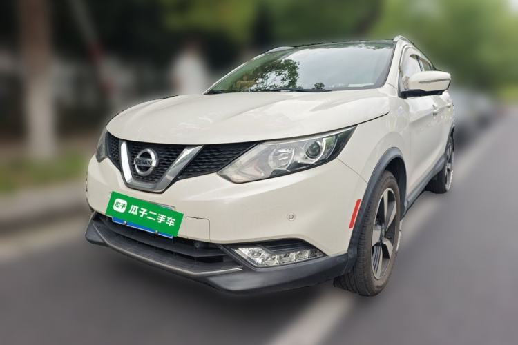 Used Nissan Qashqai 2016 2.0L CVT Flagship Edition Guazi used car, China used car export, Used car for sale, Used Nissan cars, Cheapest cars for sale