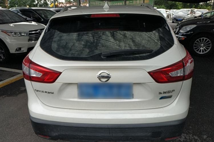 Used Nissan Qashqai 2016 2.0L CVT Elite Edition Rear