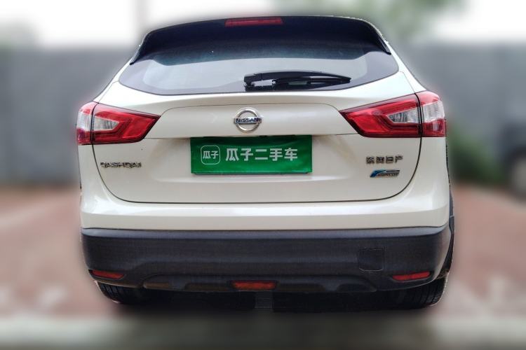 Used Nissan Qashqai 2016 2.0L CVT Luxury Edition Rear