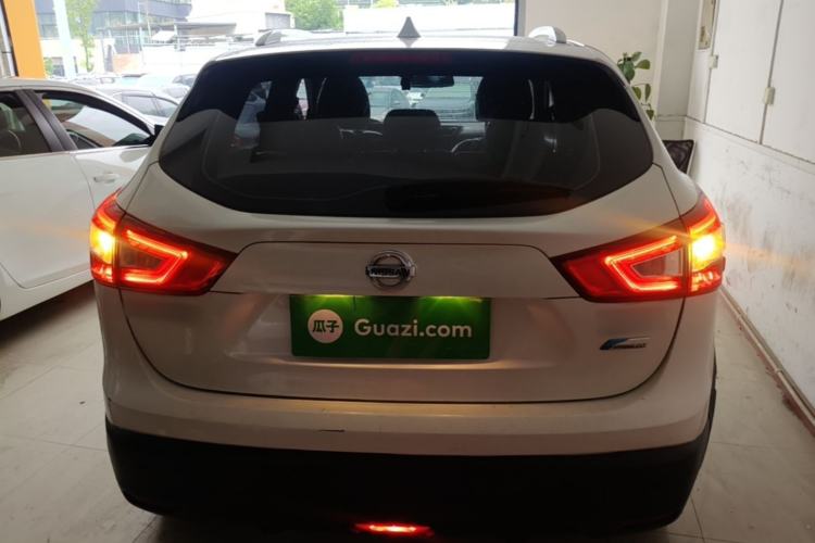Used Nissan Qashqai 2016 2.0L CVT Elite Edition Rear
