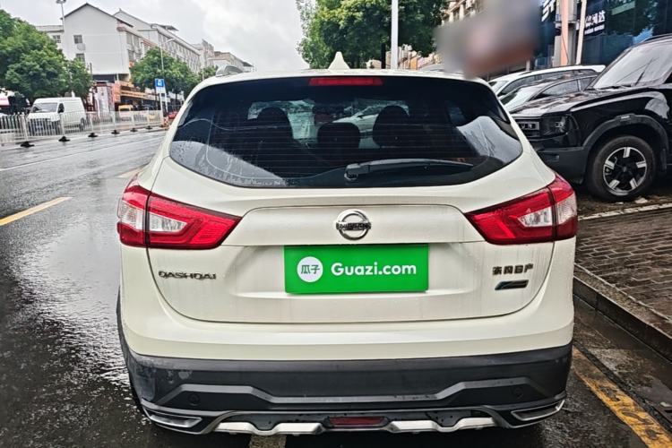 Used Nissan Qashqai 2016 2.0L CVT Luxury Edition Rear