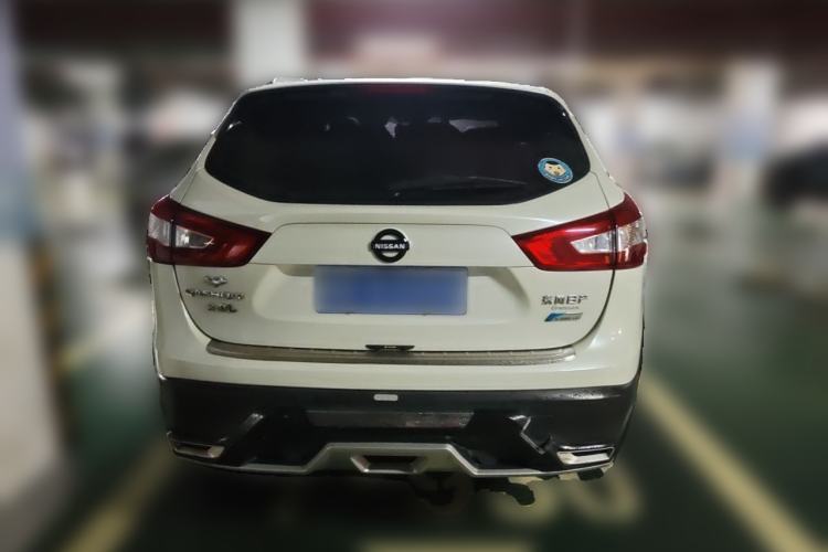 Used Nissan Qashqai 2016 2.0L CVT Luxury Edition Rear