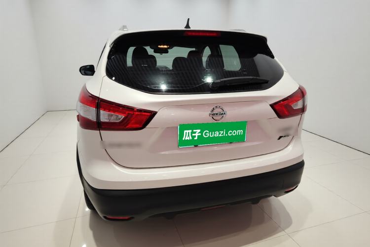 Used Nissan Qashqai 2016 2.0L CVT Luxury Edition Rear