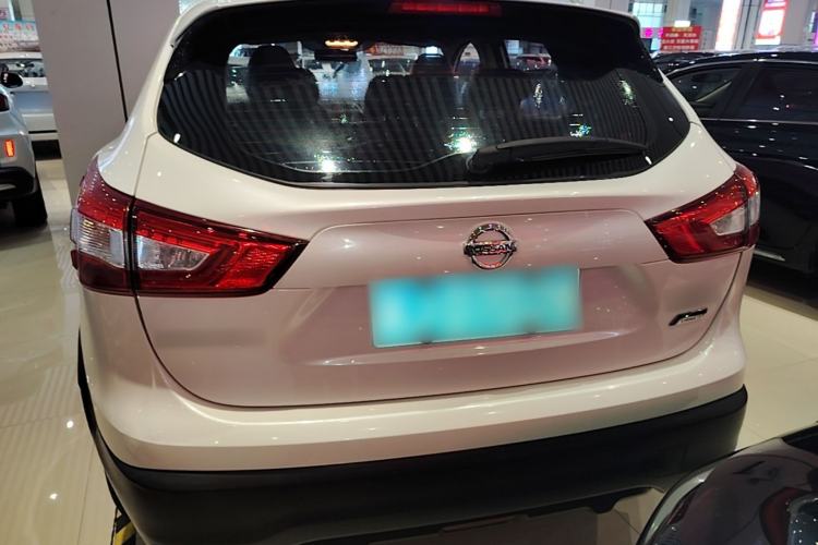 Used Nissan Qashqai 2016 2.0L CVT Luxury Edition Rear