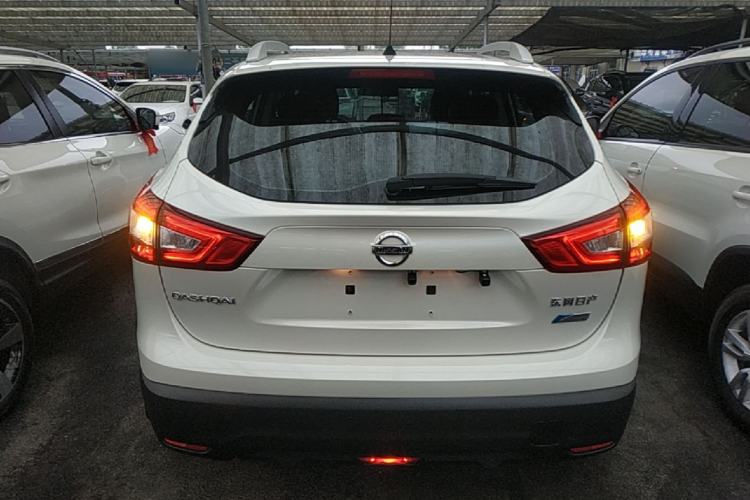 Used Nissan Qashqai 2016 2.0L CVT Elite Edition Rear