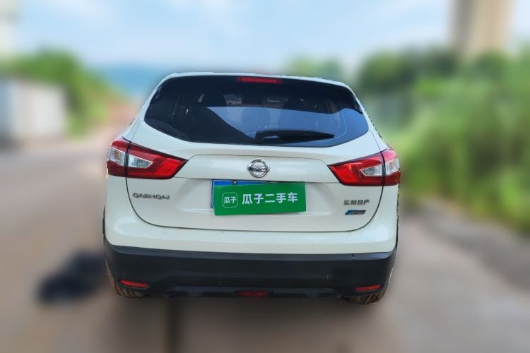 Used Nissan Qashqai 2016 2.0L CVT Luxury Edition Rear