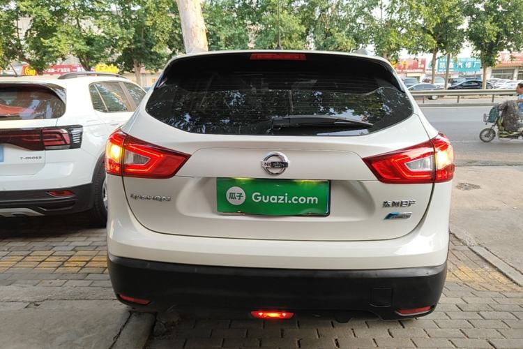 Used Nissan Qashqai 2016 2.0L CVT Luxury Edition Rear