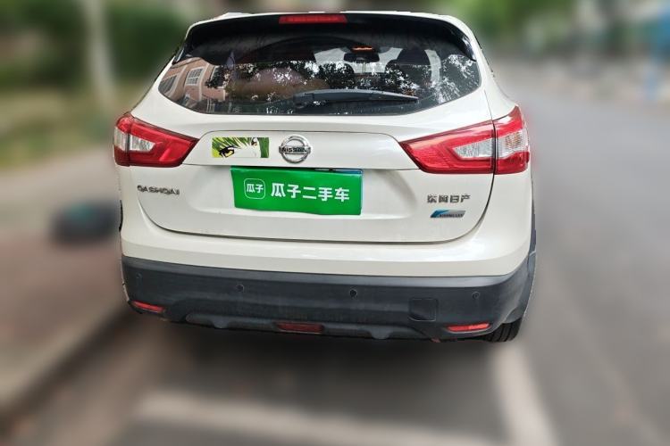 Used Nissan Qashqai 2016 2.0L CVT Luxury Edition Rear