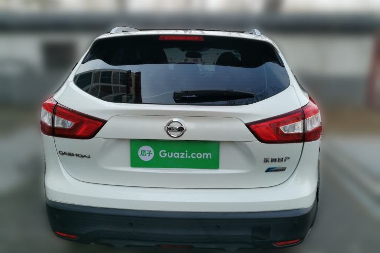 Used Nissan Qashqai 2016 2.0L CVT Luxury Edition Rear