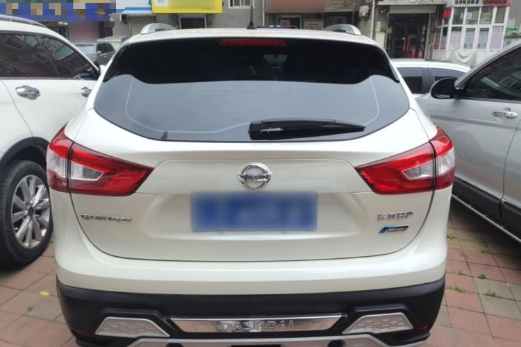 Used Nissan Qashqai 2016 2.0L CVT Luxury Edition Rear