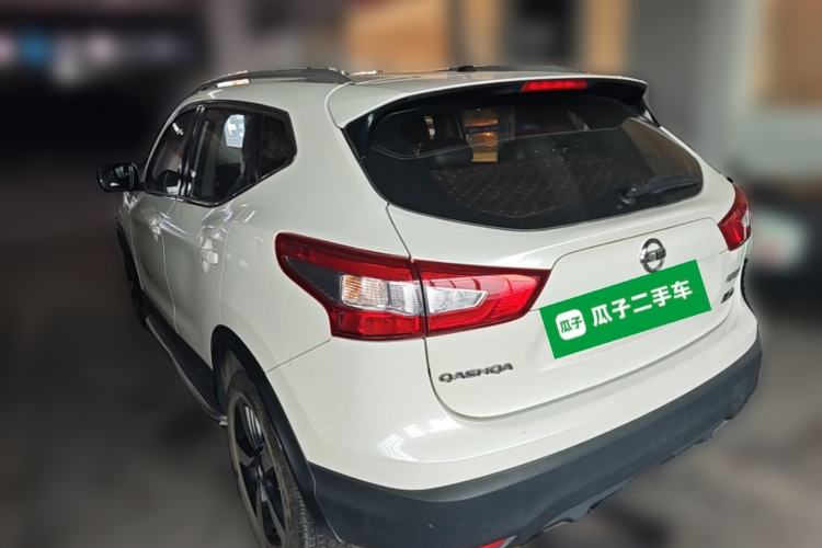 Used Nissan Qashqai 2016 2.0L CVT Luxury Edition Rear Left 45 Deg