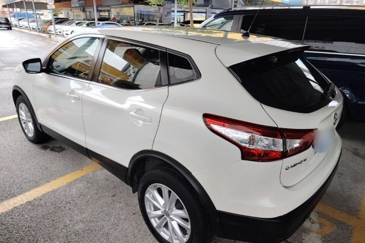 Used Nissan Qashqai 2016 2.0L CVT Elite Edition Rear Left 45 Deg