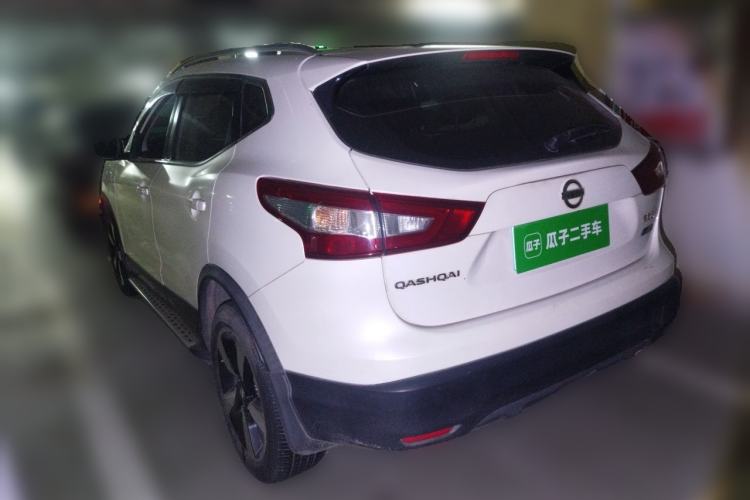 Used Nissan Qashqai 2016 2.0L CVT Luxury Edition Rear Left 45 Deg