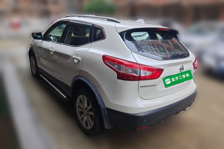 Used Nissan Qashqai 2016 2.0L CVT Elite Edition Rear Left 45 Deg