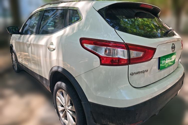Used Nissan Qashqai 2016 2.0L CVT Elite Edition Rear Left 45 Deg