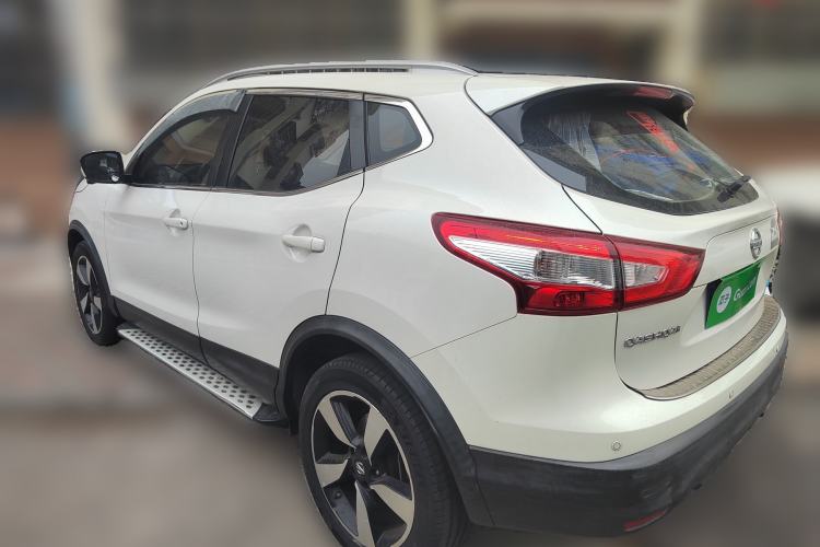 Used Nissan Qashqai 2016 2.0L CVT Luxury Edition Rear Left 45 Deg