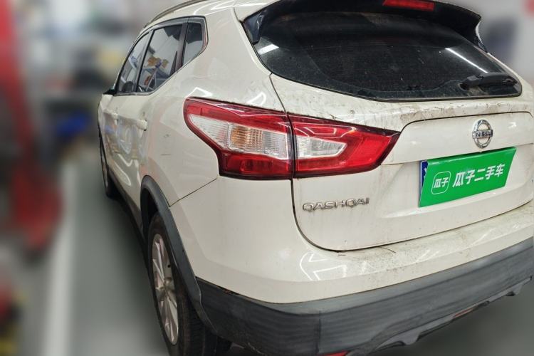 Used Nissan Qashqai 2016 2.0L CVT Elite Edition Rear Left 45 Deg