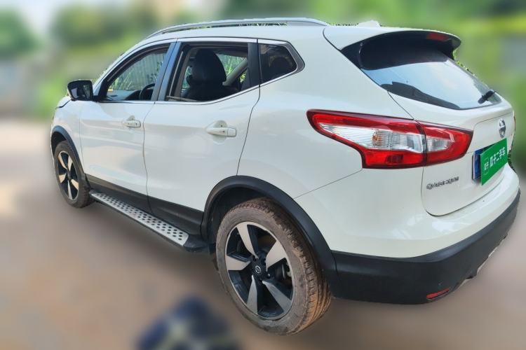 Used Nissan Qashqai 2016 2.0L CVT Luxury Edition Rear Left 45 Deg