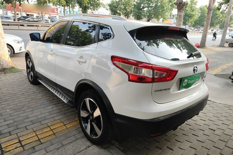 Used Nissan Qashqai 2016 2.0L CVT Luxury Edition Rear Left 45 Deg