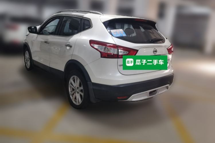 Used Nissan Qashqai 2016 2.0L CVT Elite Edition Rear Left 45 Deg