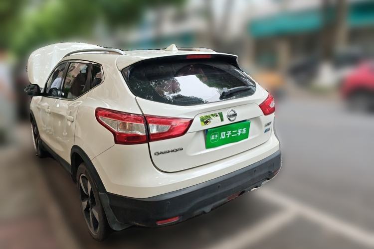 Used Nissan Qashqai 2016 2.0L CVT Luxury Edition Rear Left 45 Deg
