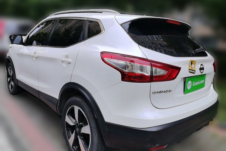 Used Nissan Qashqai 2016 2.0L CVT Luxury Edition Rear Left 45 Deg