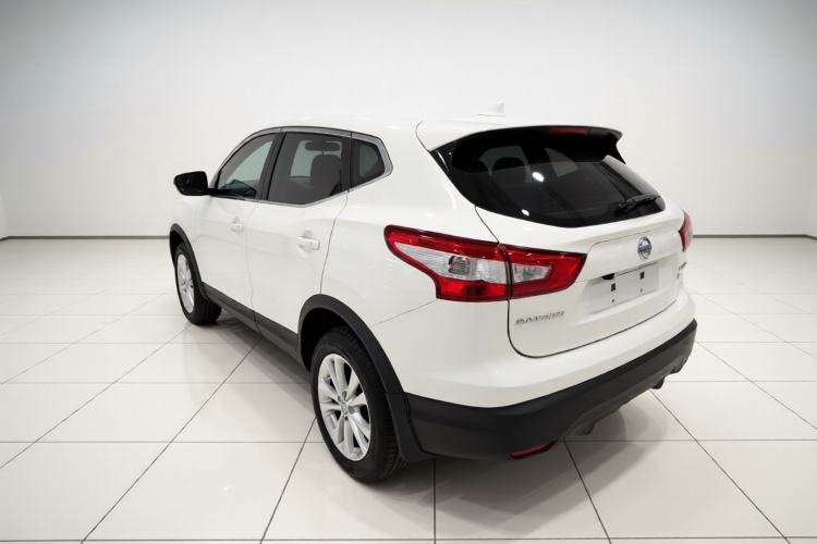 Used Nissan Qashqai 2016 2.0L CVT Elite Edition Rear Left 45 Deg