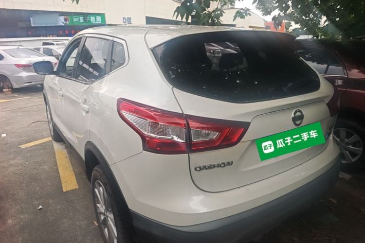 Used Nissan Qashqai 2016 2.0L CVT Elite Edition Rear Left 45 Deg