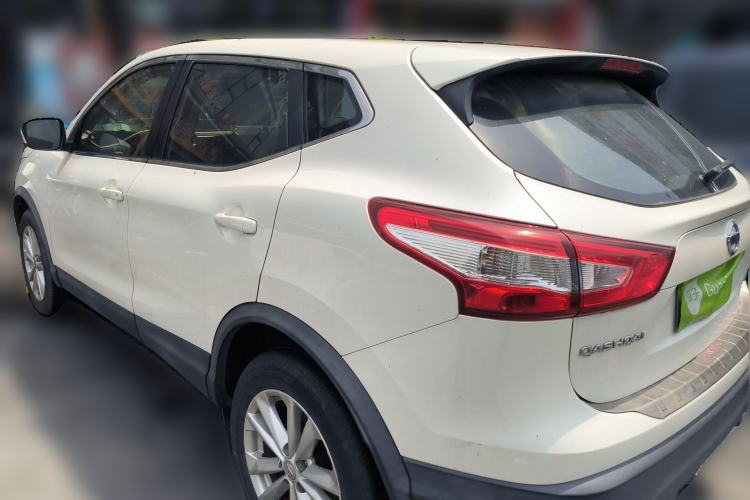 Used Nissan Qashqai 2016 2.0L CVT Elite Edition Rear Left 45 Deg