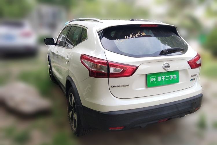 Used Nissan Qashqai 2016 2.0L CVT Luxury Edition Rear Left 45 Deg