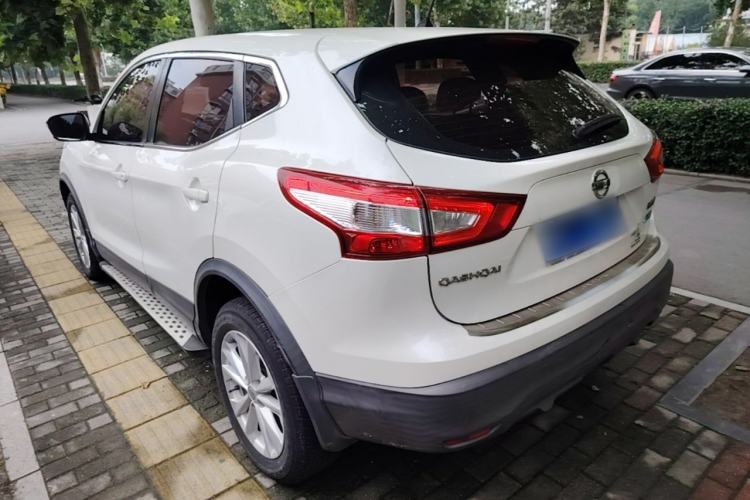Used Nissan Qashqai 2016 2.0L CVT Elite Edition Rear Left 45 Deg