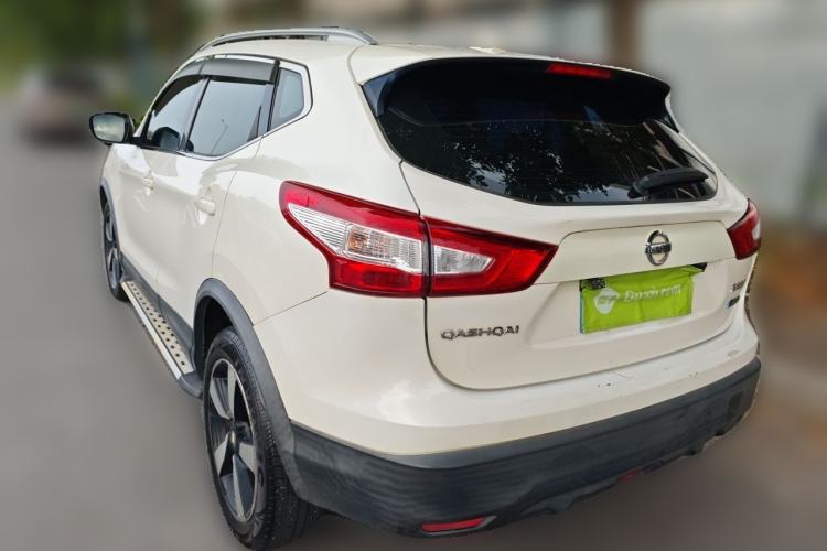 Used Nissan Qashqai 2016 2.0L CVT Luxury Edition Rear Left 45 Deg