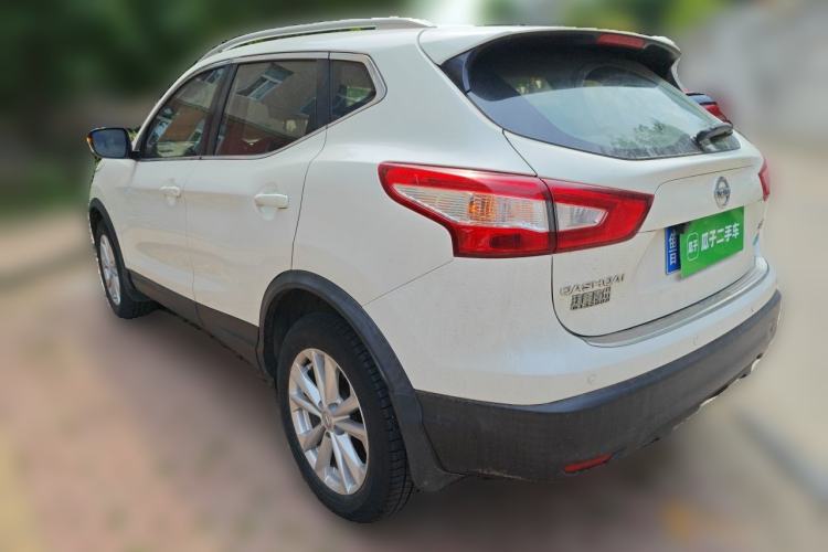 Used Nissan Qashqai 2016 2.0L CVT Elite Edition Rear Left 45 Deg