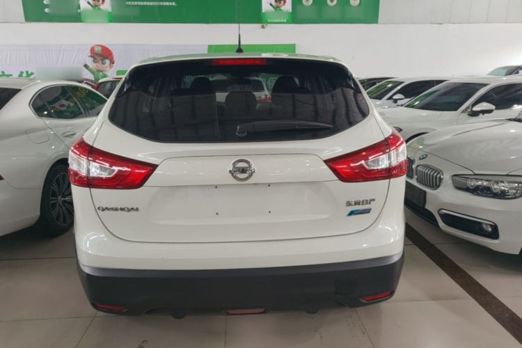 Used Nissan Qashqai 2016 2.0L CVT Elite Edition Rear