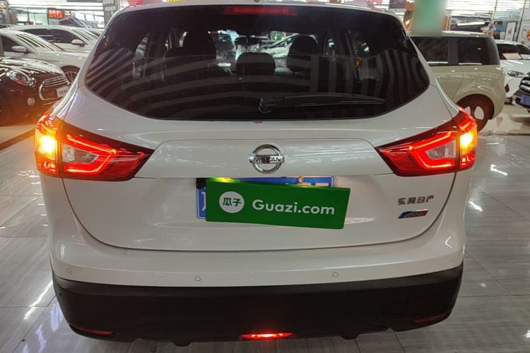 Used Nissan Qashqai 2016 2.0L CVT Elite Edition Rear