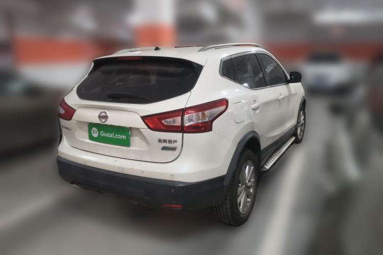 Used Nissan Qashqai 2016 2.0L CVT Elite Edition Rear Right 45 Deg