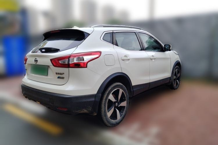Used Nissan Qashqai 2016 2.0L CVT Luxury Edition Rear Right 45 Deg