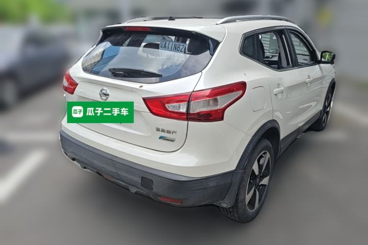 Used Nissan Qashqai 2016 2.0L CVT Luxury Edition Rear Right 45 Deg