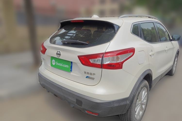 Used Nissan Qashqai 2016 2.0L CVT Elite Edition Rear Right 45 Deg