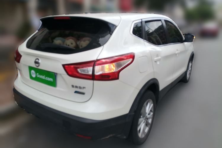 Used Nissan Qashqai 2016 2.0L CVT Elite Edition Rear Right 45 Deg