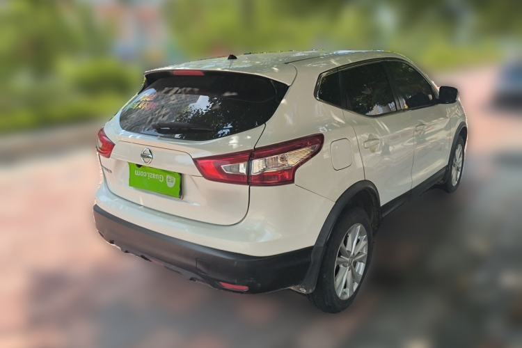 Used Nissan Qashqai 2016 1.2T Manual Fashion Edition Rear Right 45 Deg