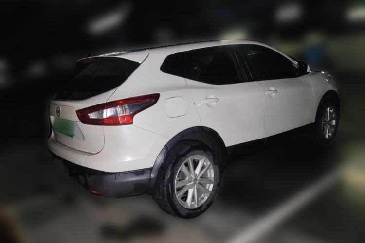 Used Nissan Qashqai 2016 2.0L CVT Elite Edition Rear Right 45 Deg
