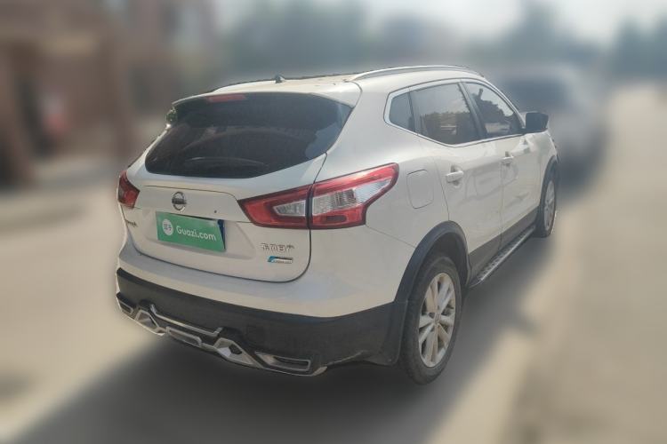 Used Nissan Qashqai 2016 2.0L CVT Elite Edition Rear Right 45 Deg